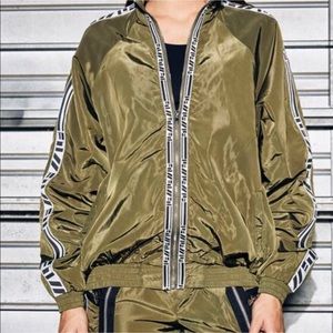 LF wind breaker jacket